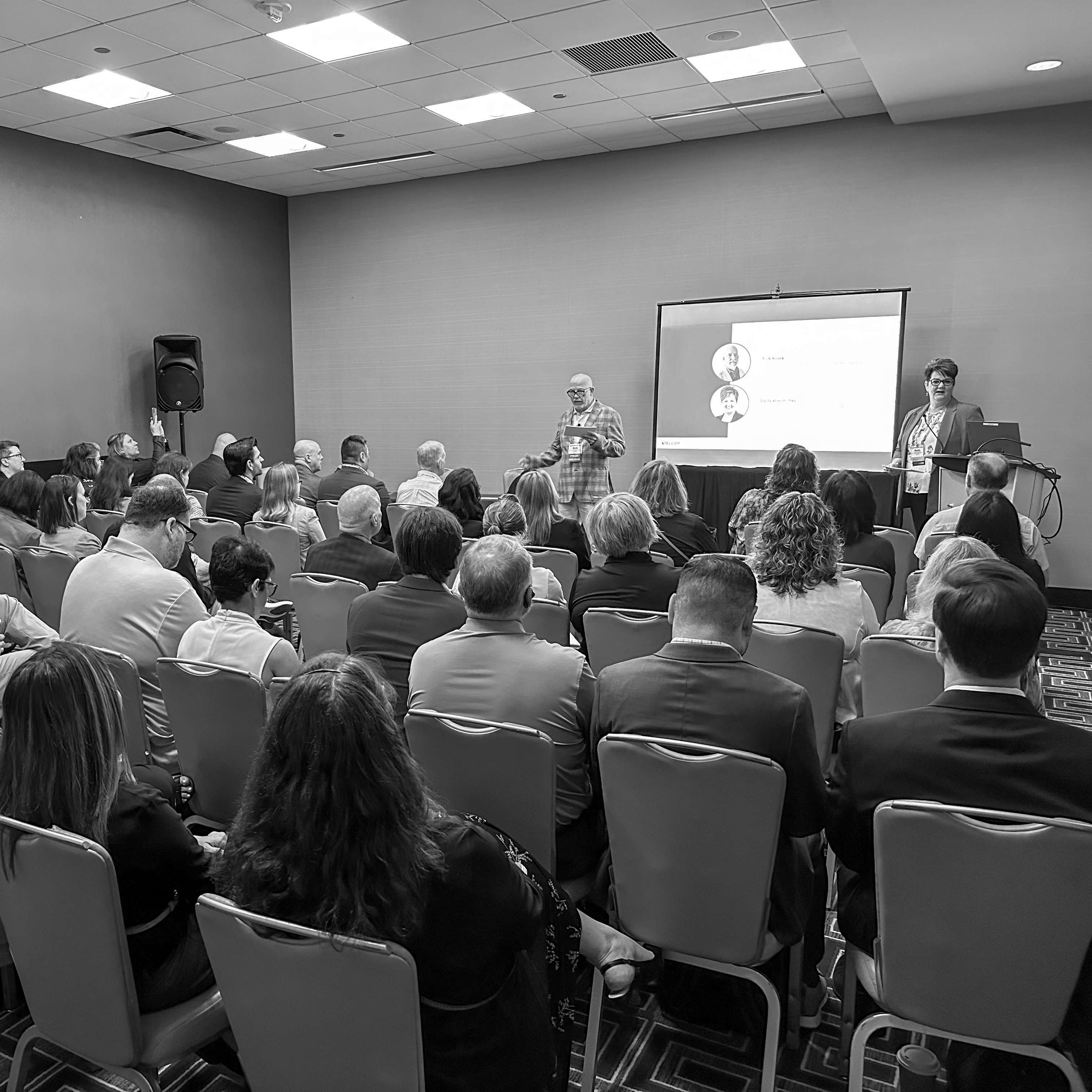 2025 EWC BW Sq-105248